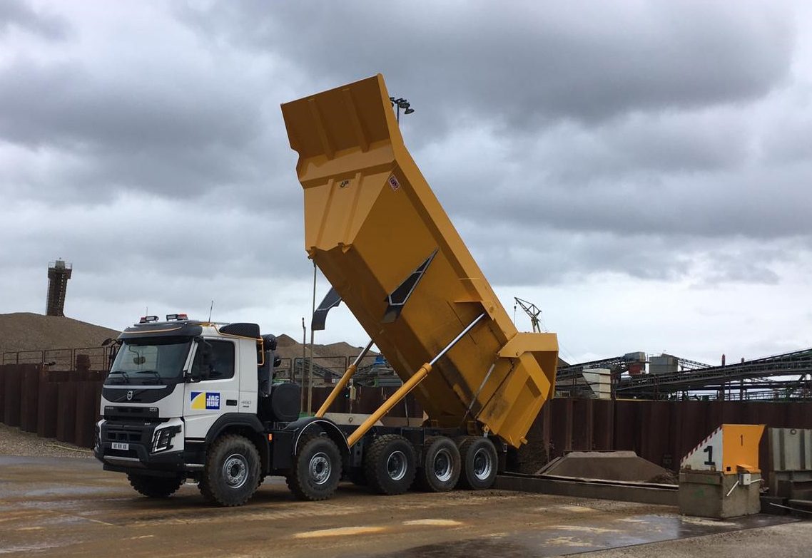 Terceiro Camião Mineiro BAS para a Harsco NL - BAS Mining Trucks